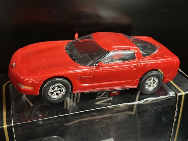 Carrera Exclusiv 1/24 Corvette C5 Red